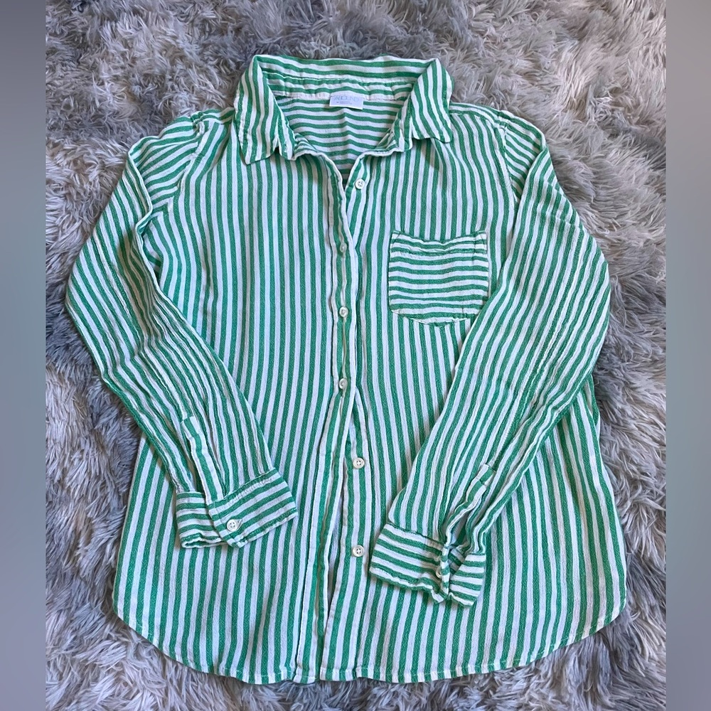 Abound Long Sleeve Button Down - M